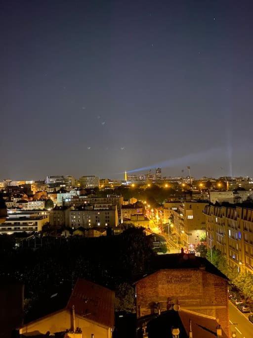 Appartement Vue Tour Eiffel Ligne 14 A Cote De Paris Gentilly Exterior foto